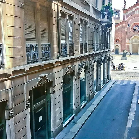 Apartamento Foro Buonaparte - Red Castello Sforzesco Milão
